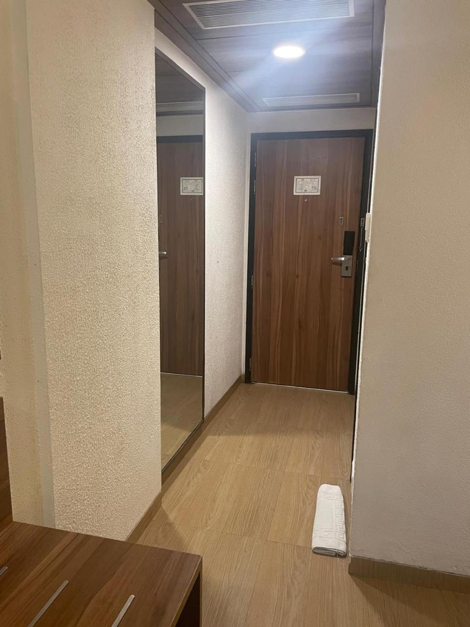 Incredible One Hotel Secundurabad Extérieur photo