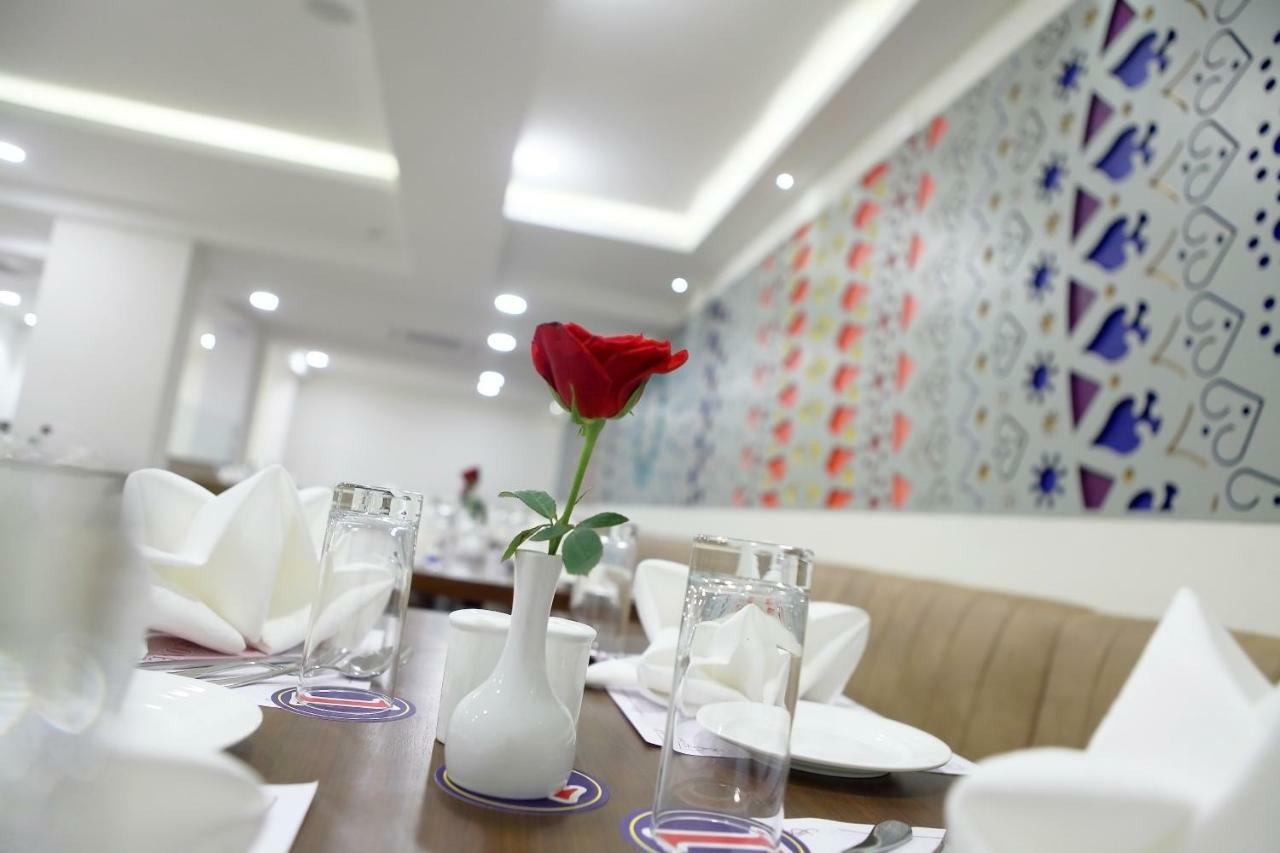 Incredible One Hotel Secundurabad Extérieur photo