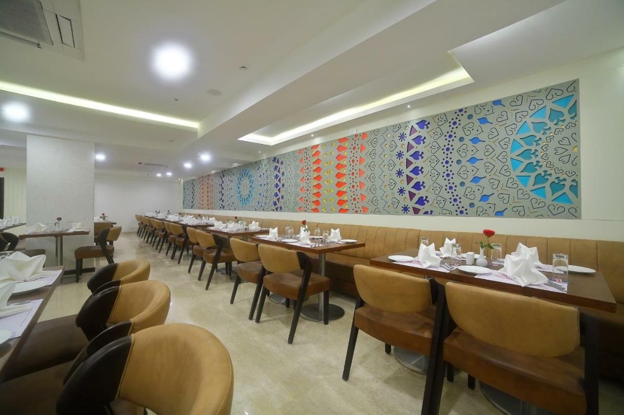 Incredible One Hotel Secundurabad Extérieur photo